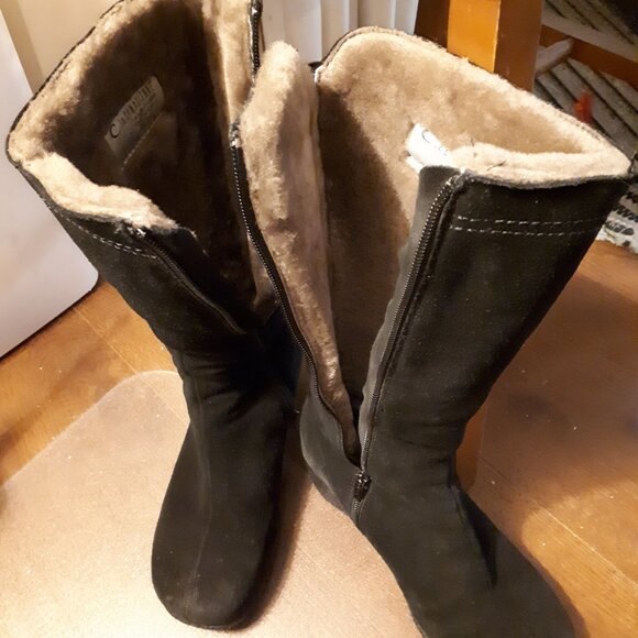 La Canadienne Winter Boots Suede with Wedge heel - Picture 2 of 4